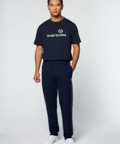 Riverwear.shop2e0044fbc9 4