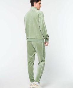 Riverwear.shop4e36166e62 5