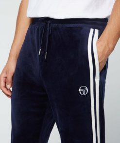 Riverwear.shop52422e05d8 4