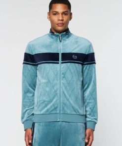 Riverwear.shop7973055f33 2