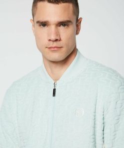 Riverwear.shop8a9045a188 5